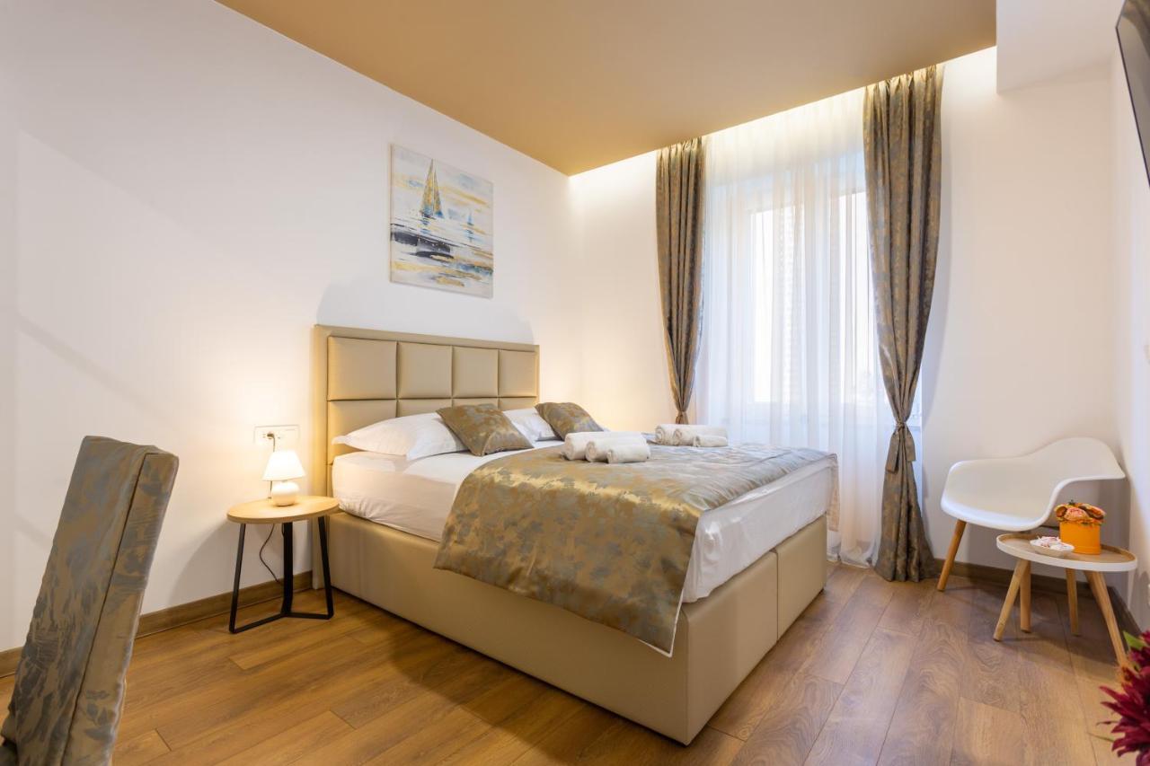 Luxury Rooms Fetivi Split Luaran gambar