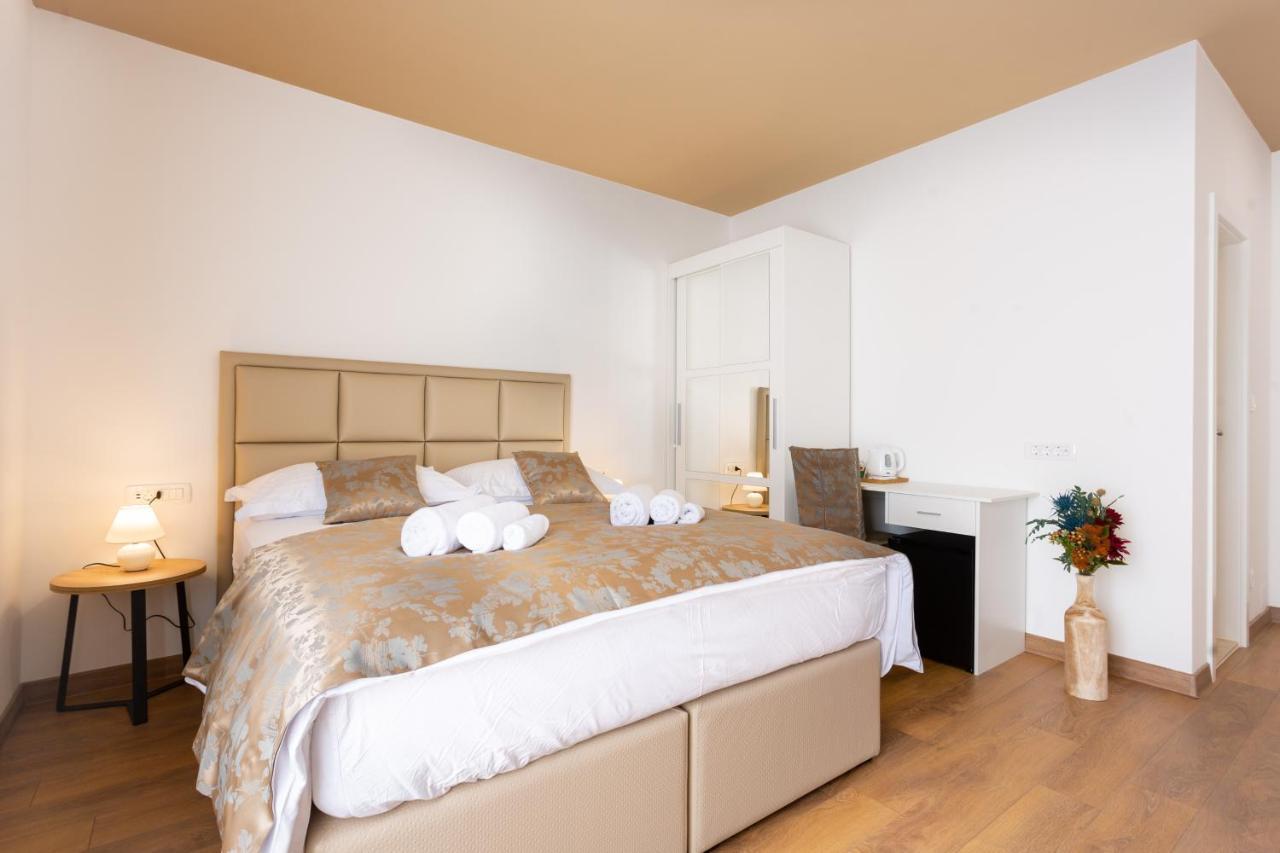 Luxury Rooms Fetivi Split Luaran gambar