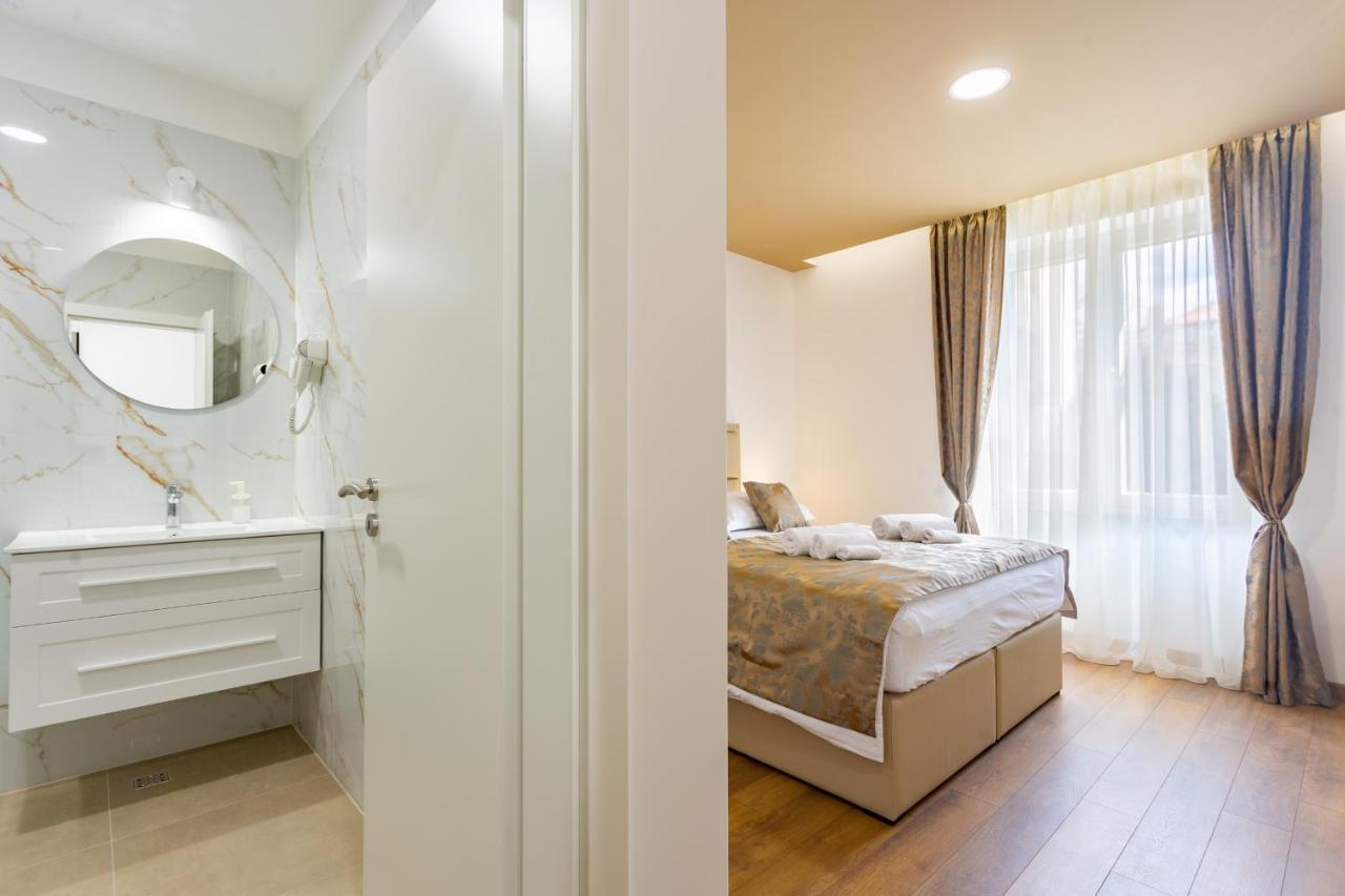 Luxury Rooms Fetivi Split Luaran gambar