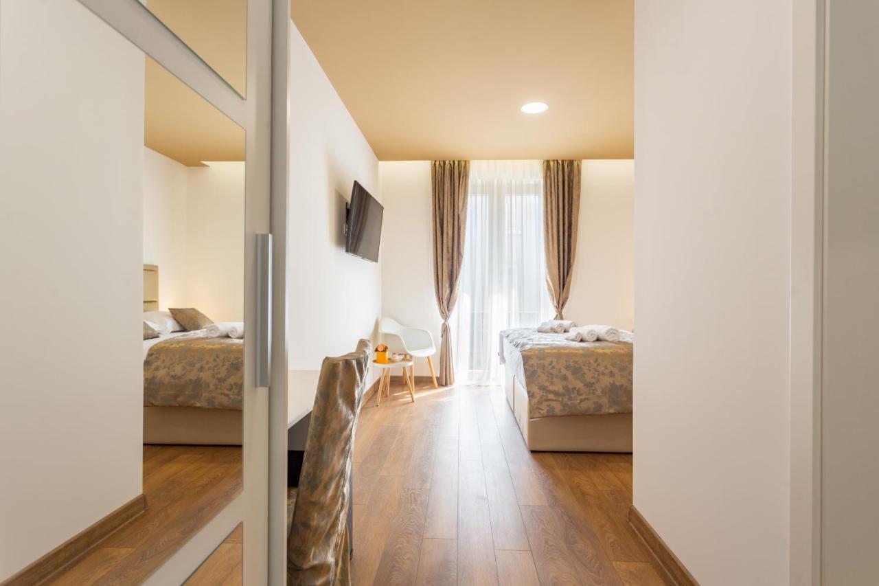 Luxury Rooms Fetivi Split Luaran gambar